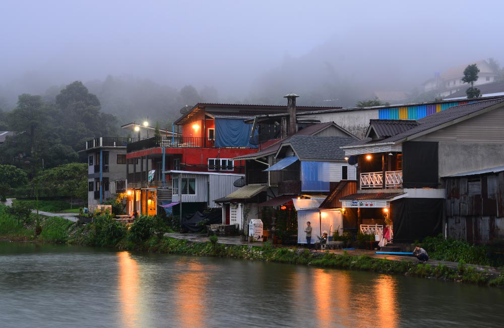 ที่เที่ยวหน้าฝนที่ห้ามพลาด บ้านอีต่อง เหมืองปิล็อก